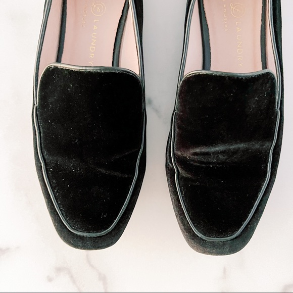 Chinese Laundry Gabby Black Velvet Loafer - Picture 4 of 8